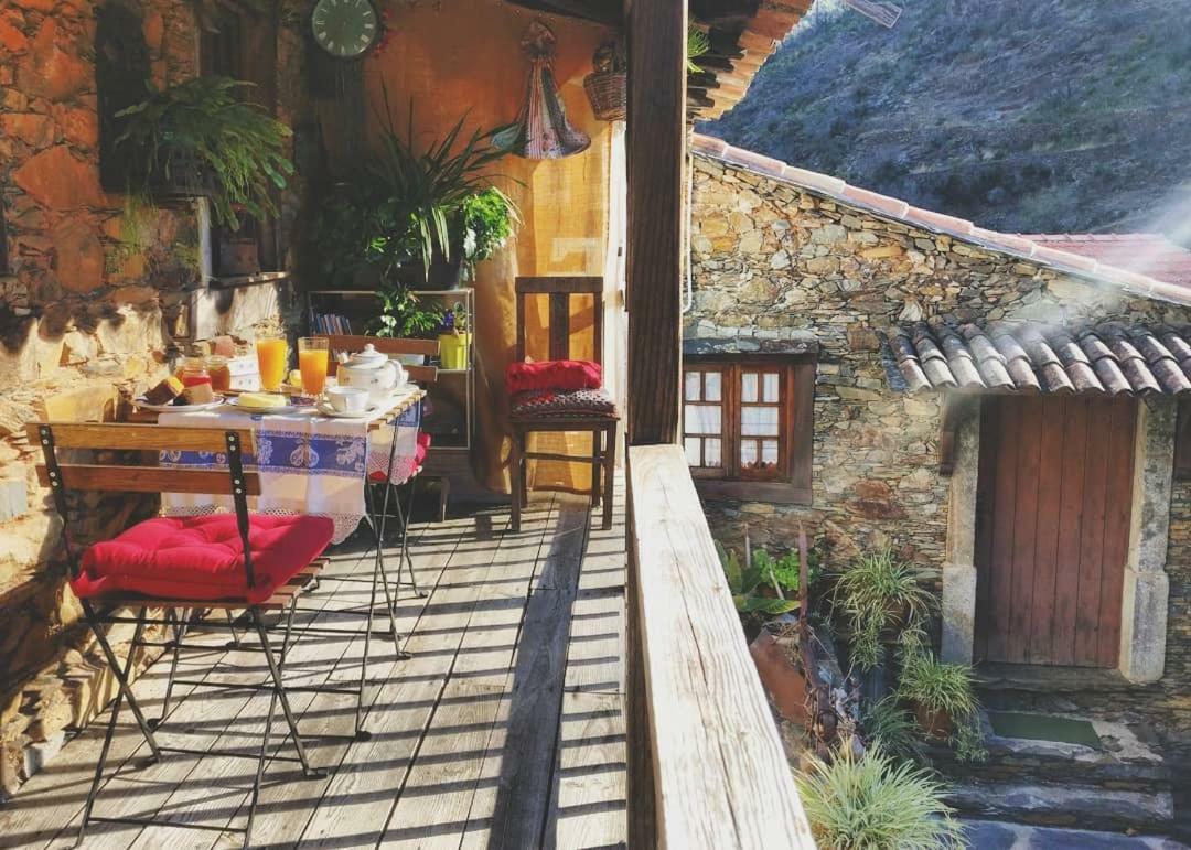 Country house A Casa Da Natalia Cha de Alvares